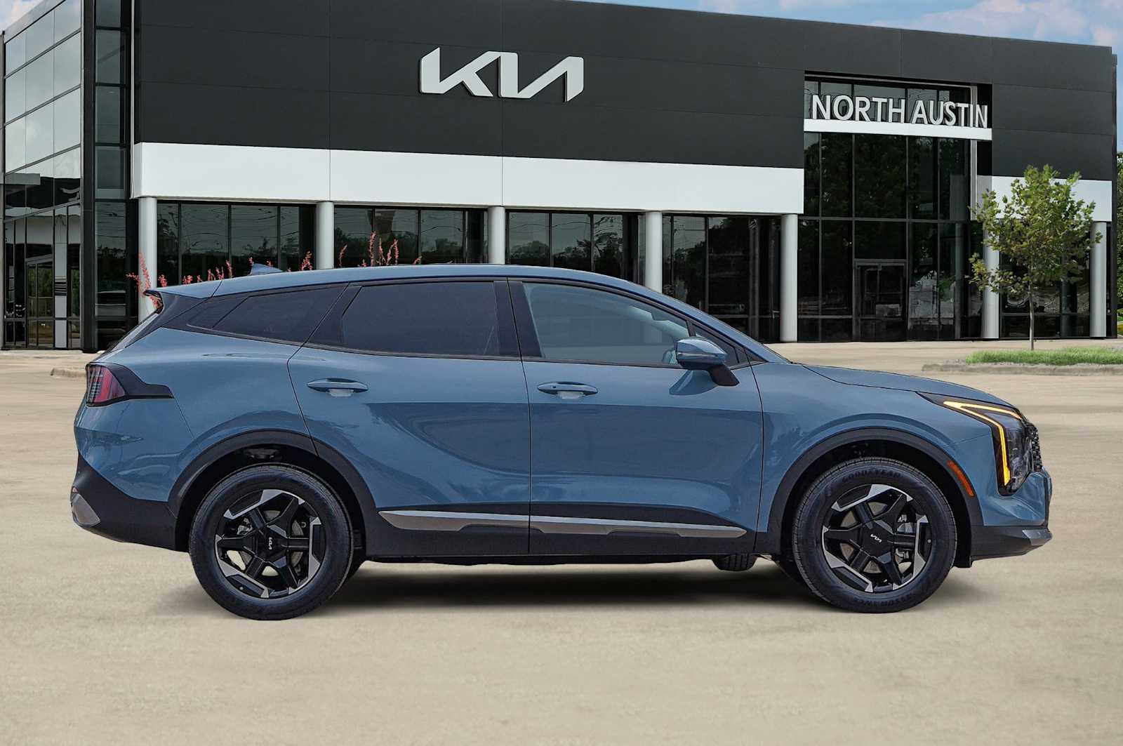 Thumbnail: 2026 Kia Sportage - 12