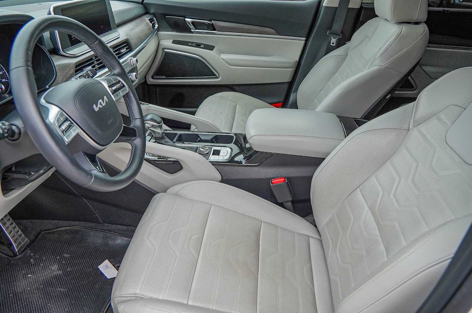 Thumbnail: 2022 Kia Telluride - 10