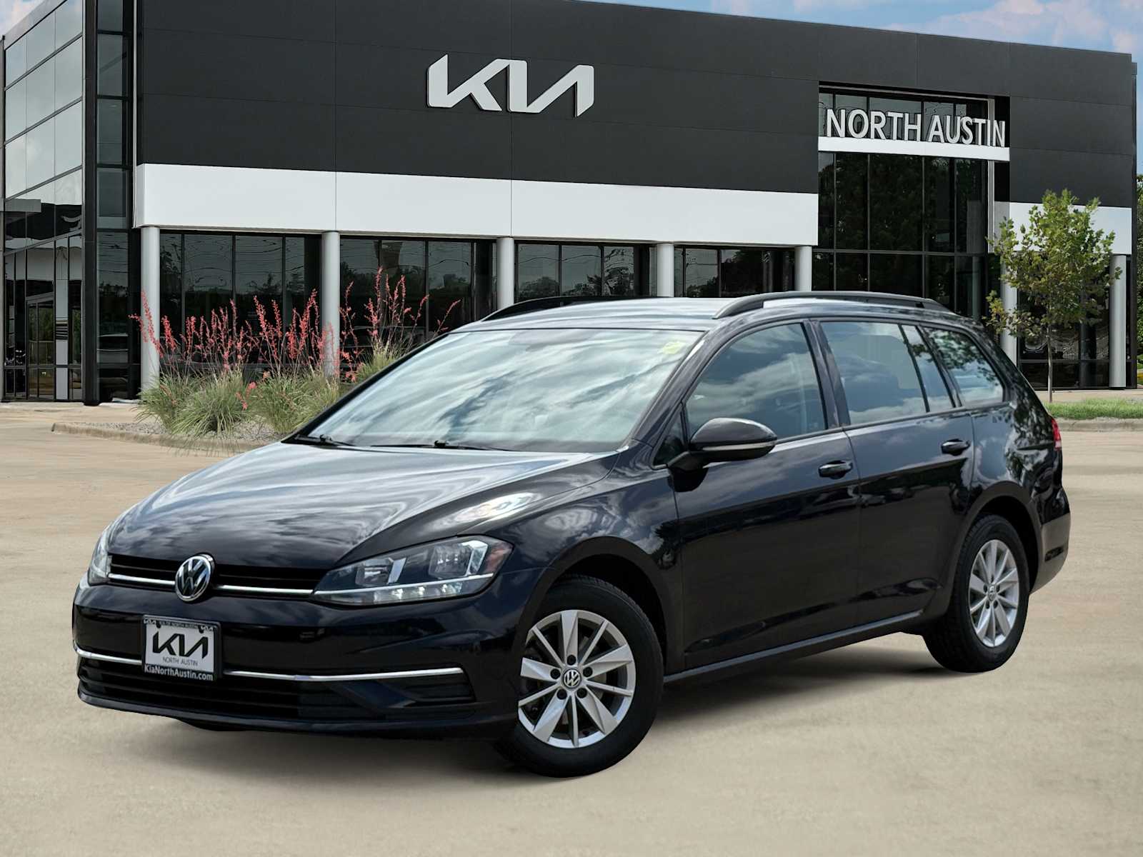 2019 Volkswagen e-Golf  -
                  Austin, TX