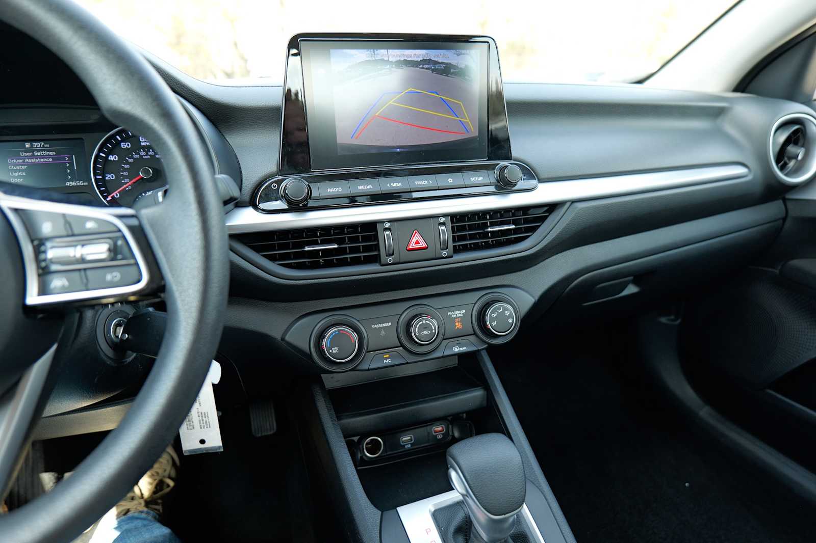 Thumbnail: 2024 Kia Forte - 16