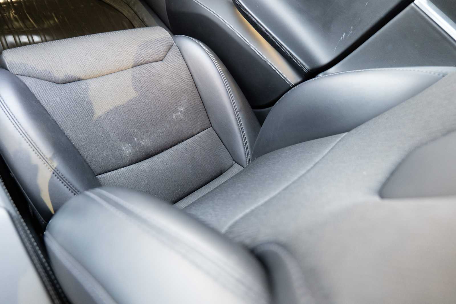 Thumbnail: 2017 Tesla Model S - 27