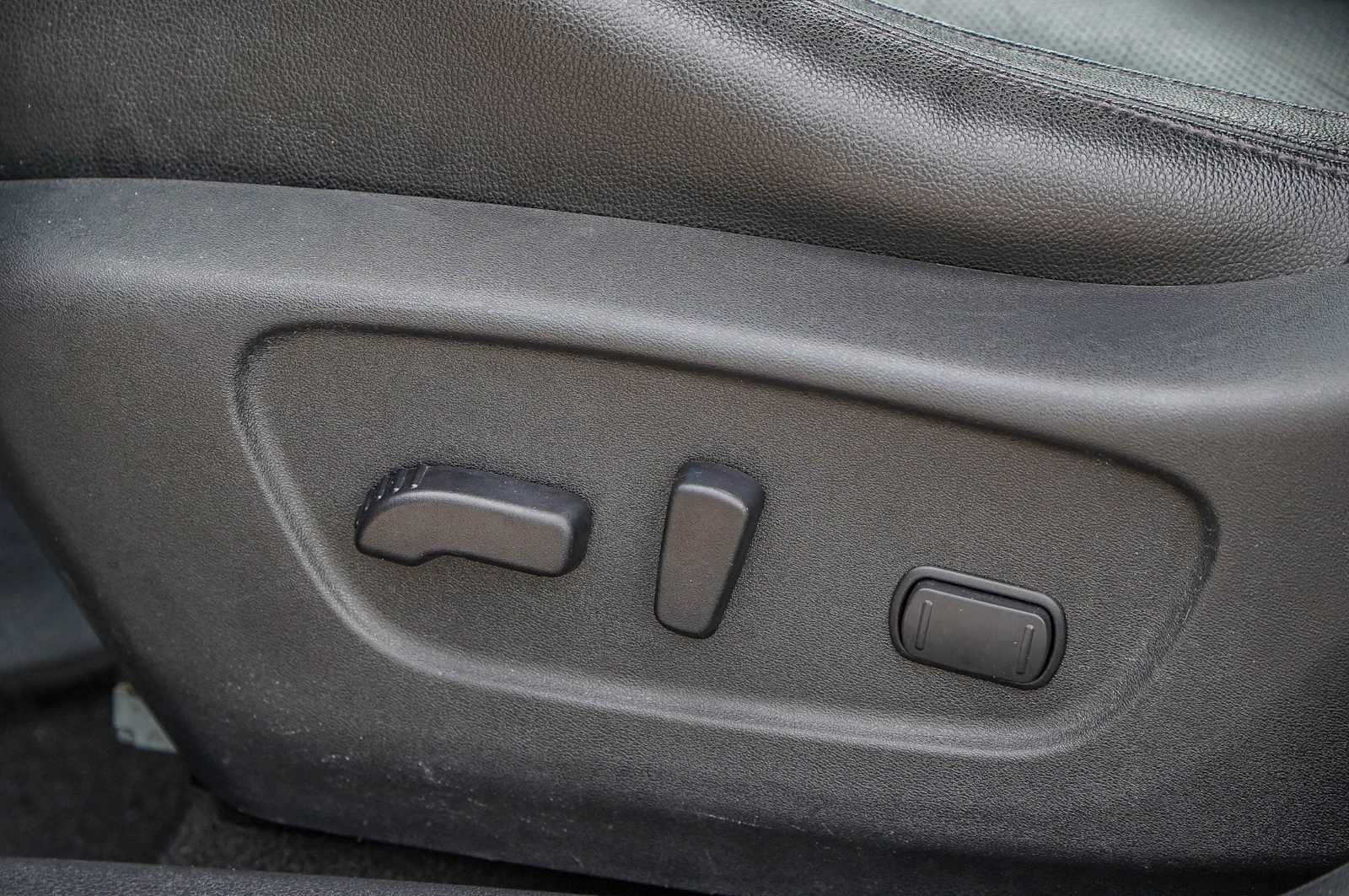 Thumbnail: 2019 Nissan Rogue - 23