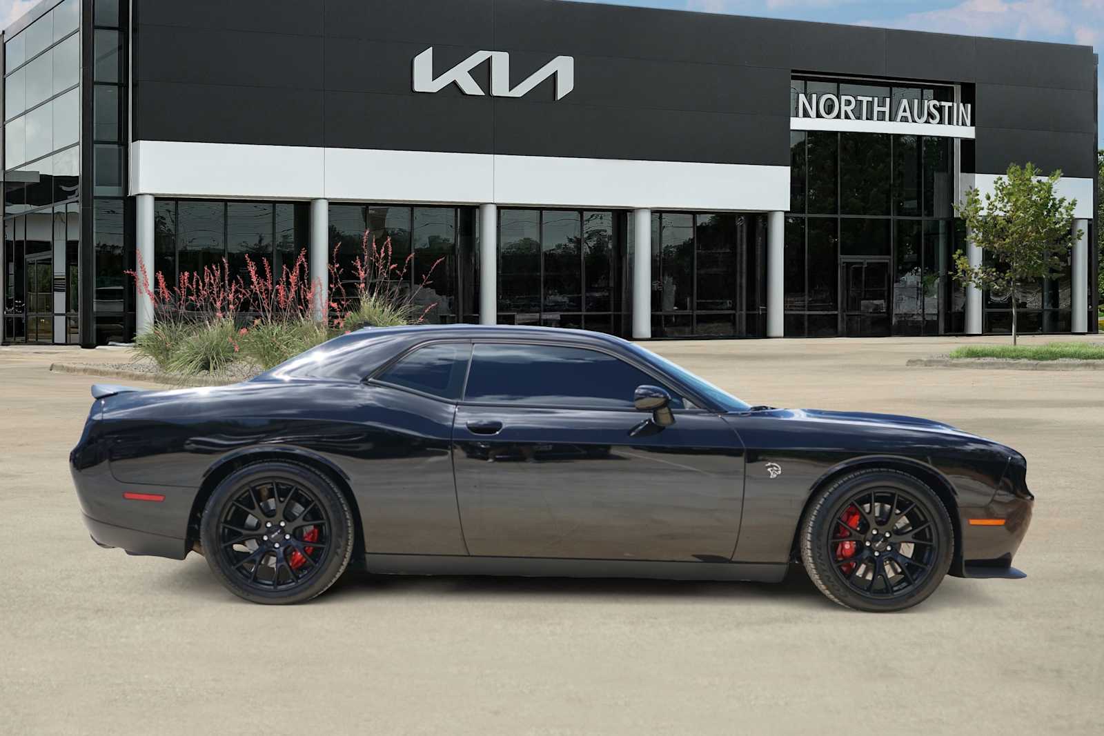 Thumbnail: 2016 Dodge Challenger - 5
