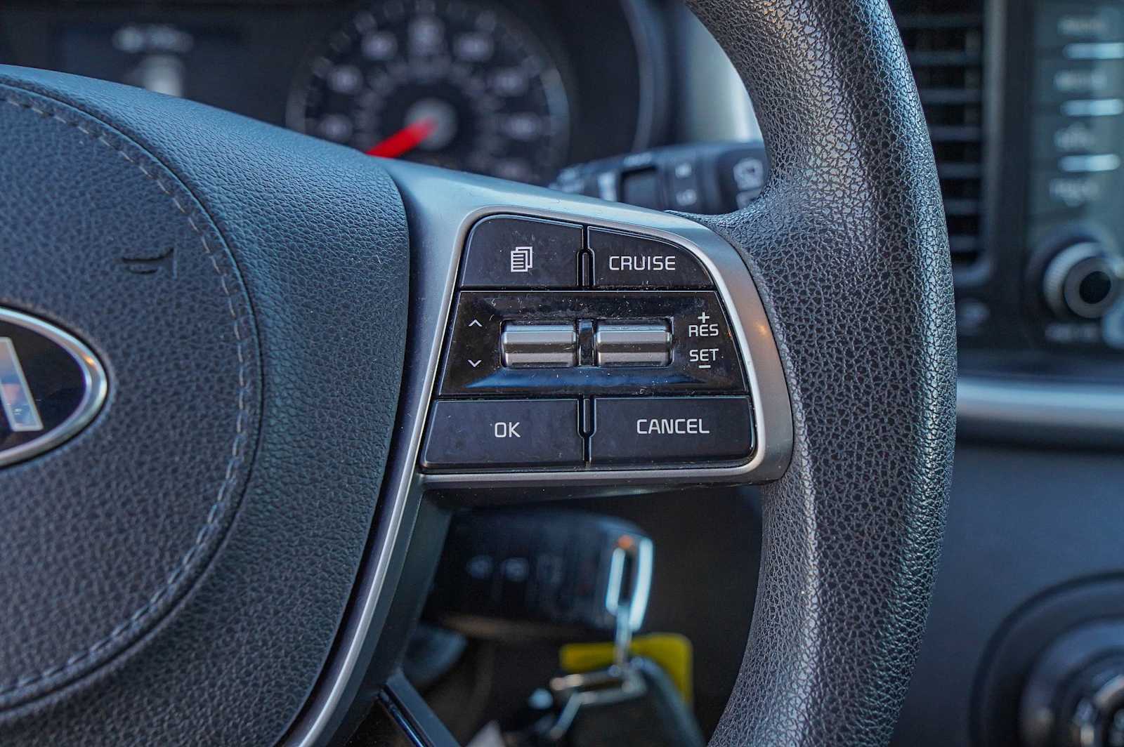 Thumbnail: 2019 Kia Sorento - 14