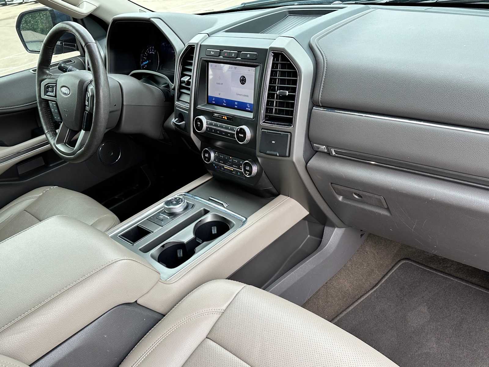 Thumbnail: 2020 Ford Expedition - 19