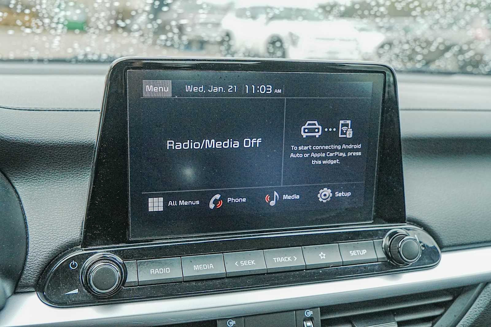 Thumbnail: 2024 Kia Forte - 17