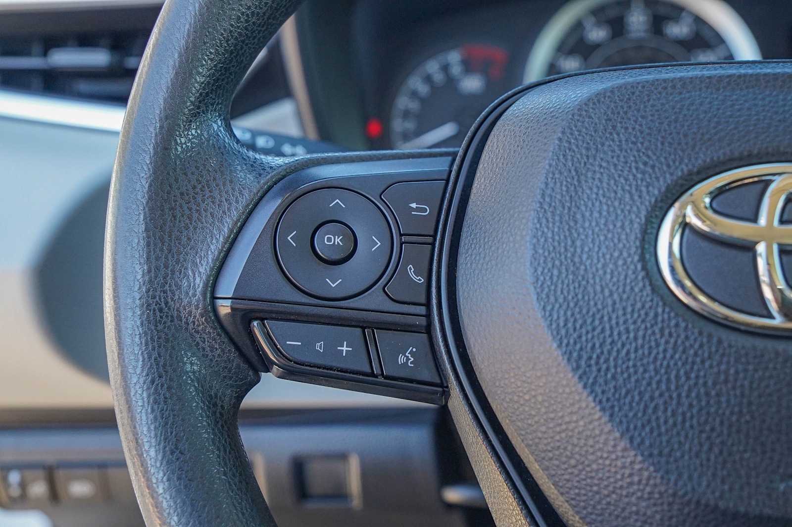 Thumbnail: 2022 Toyota Corolla - 13