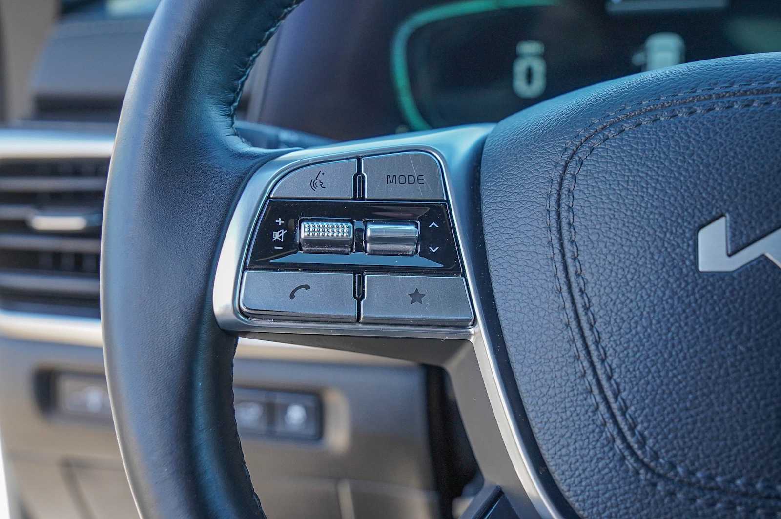 Thumbnail: 2024 Kia Telluride - 14