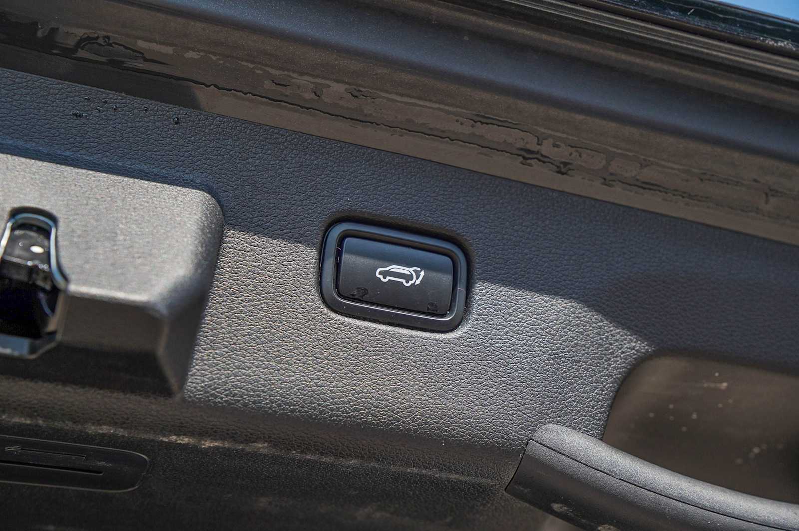 Thumbnail: 2023 Kia Sportage - 33