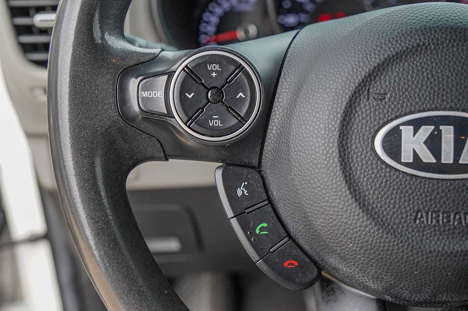 Thumbnail: 2014 Kia Soul - 13