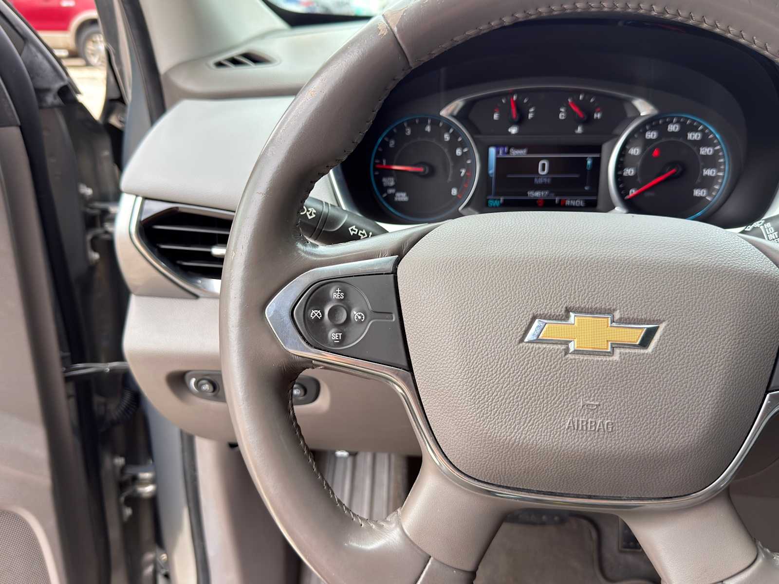 Thumbnail: 2019 Chevrolet Traverse - 15