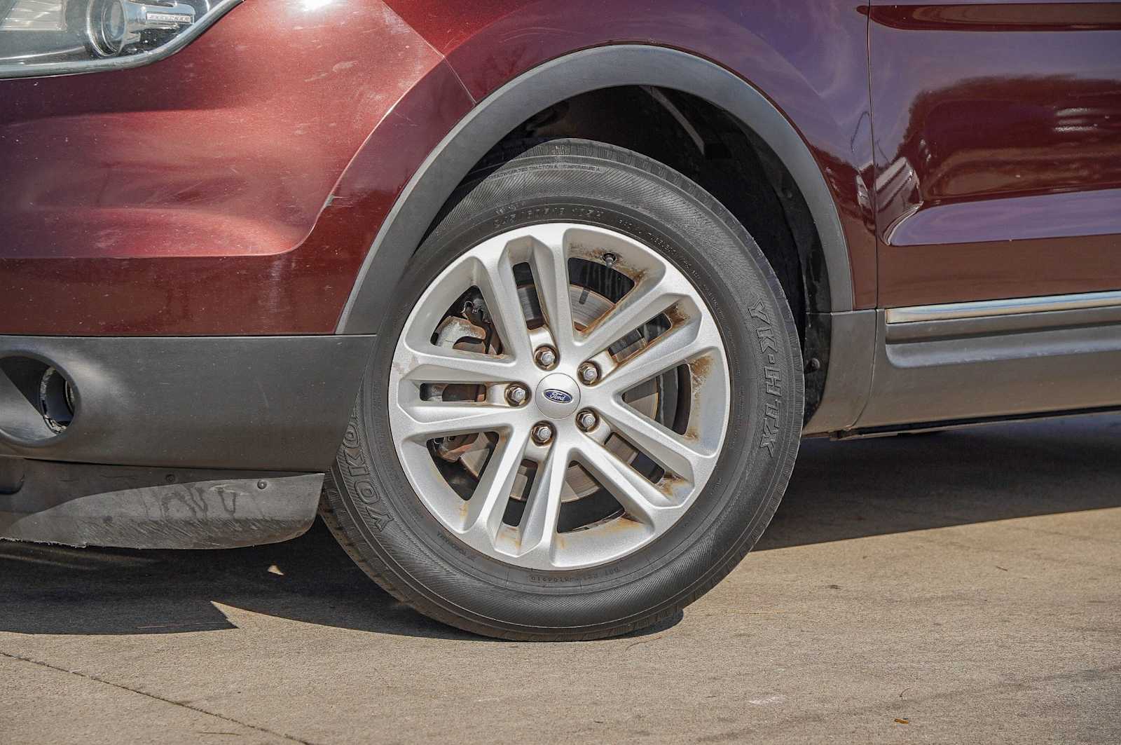 Thumbnail: 2012 Ford Explorer - 2