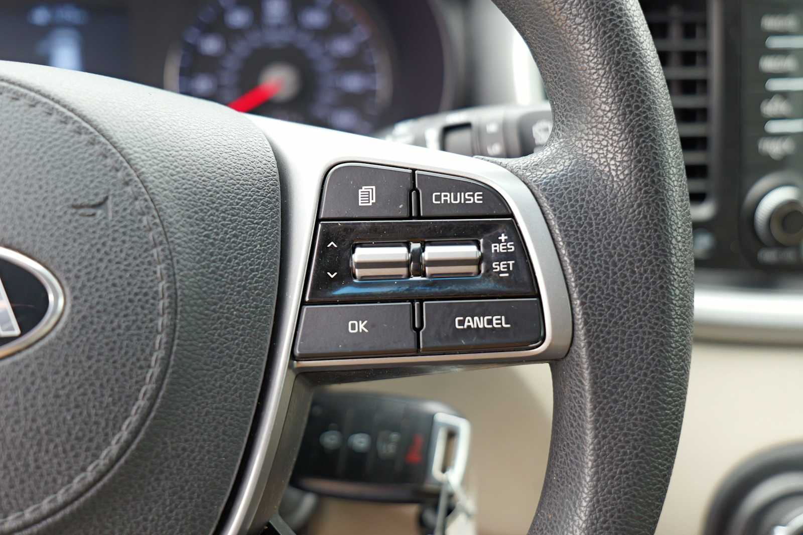 Thumbnail: 2019 Kia Sorento - 14