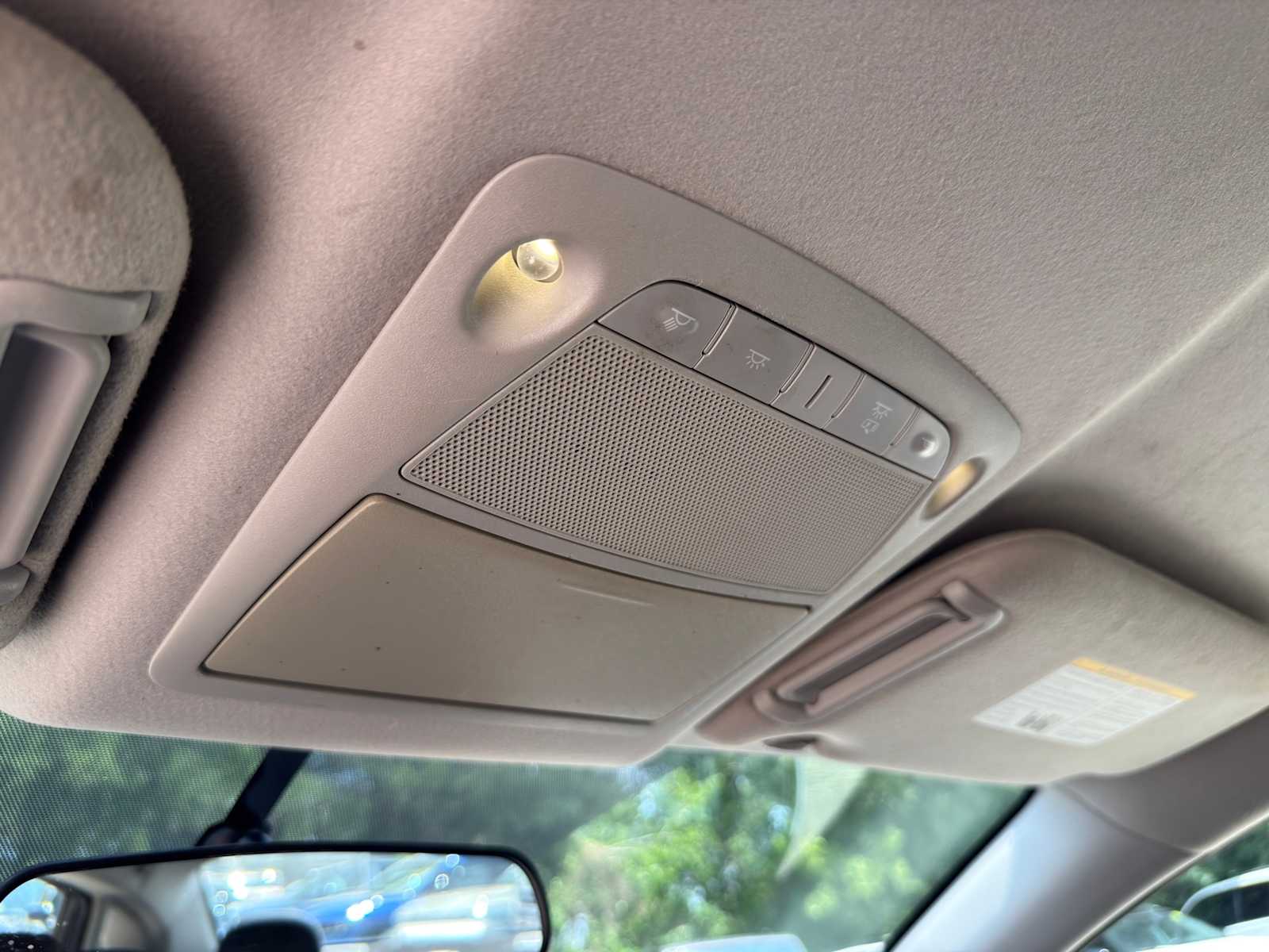 Thumbnail: 2017 Nissan Sentra - 18