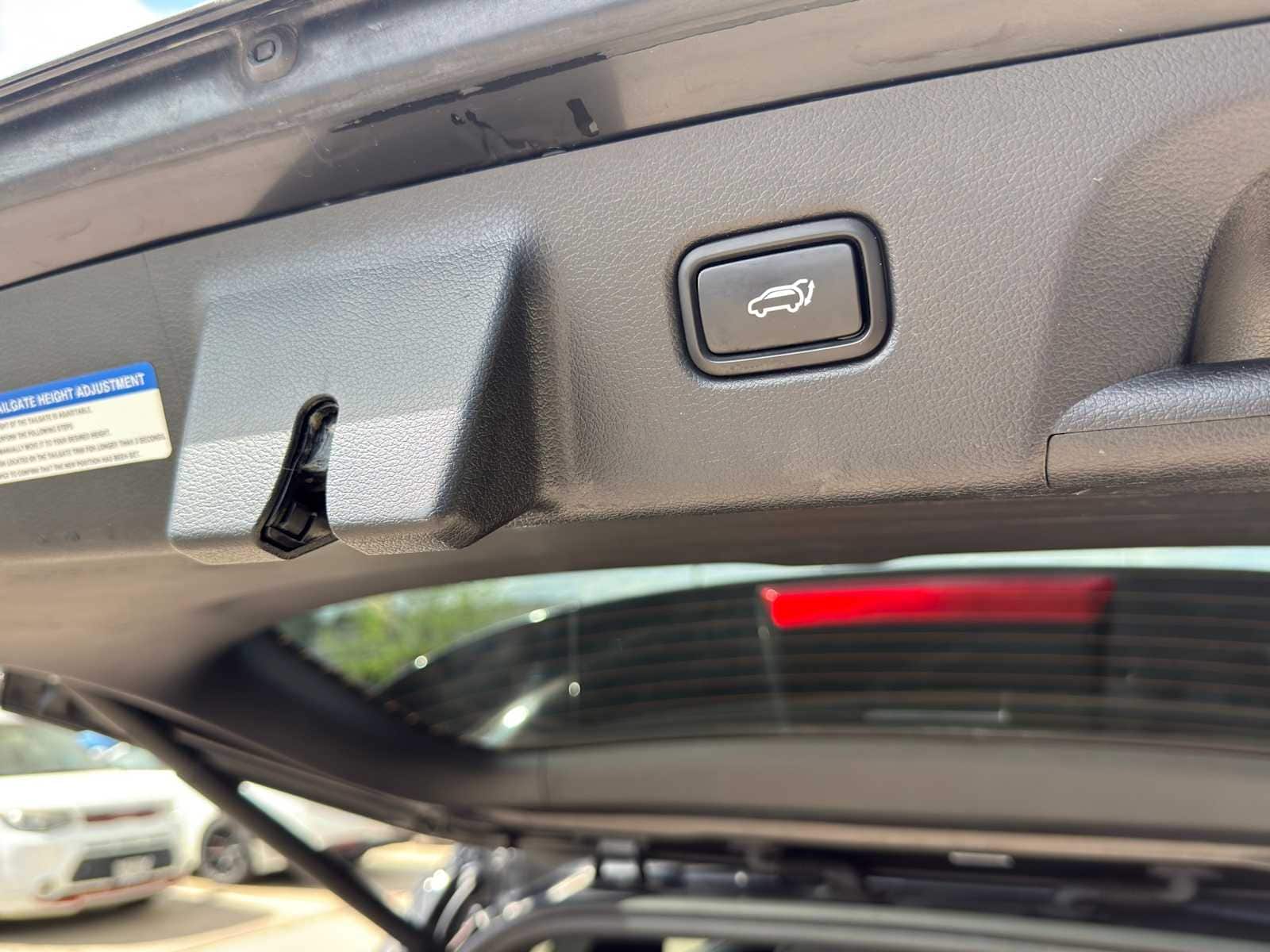 Thumbnail: 2020 Hyundai Palisade - 9