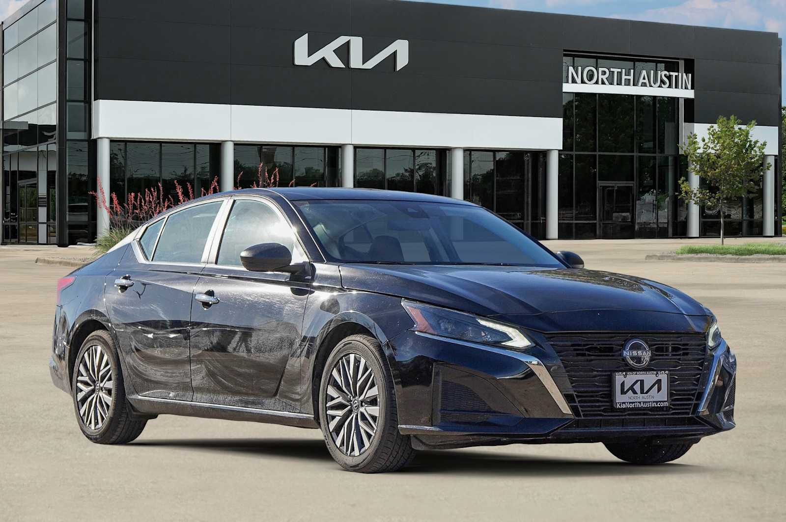 Thumbnail: 2024 Nissan Altima - 8