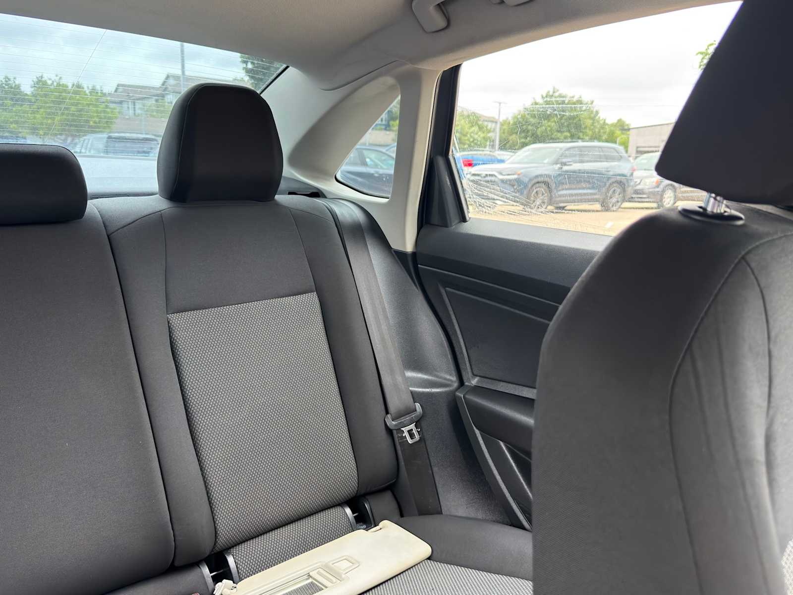 Thumbnail: 2019 Volkswagen Jetta - 32