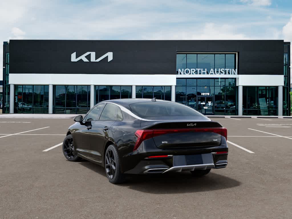 Thumbnail: 2026 Kia K5 - 4