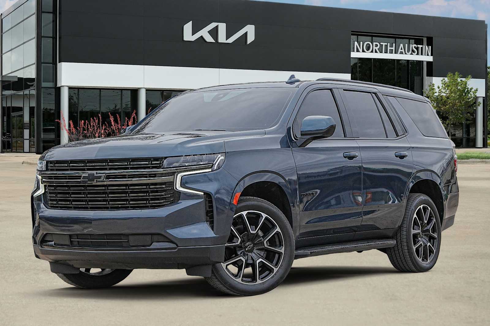 Thumbnail: 2021 Chevrolet Tahoe - 1