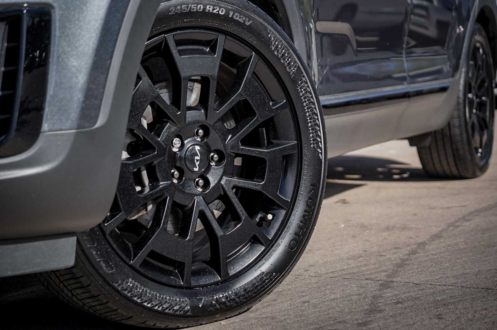 Thumbnail: 2022 Kia Telluride - 2