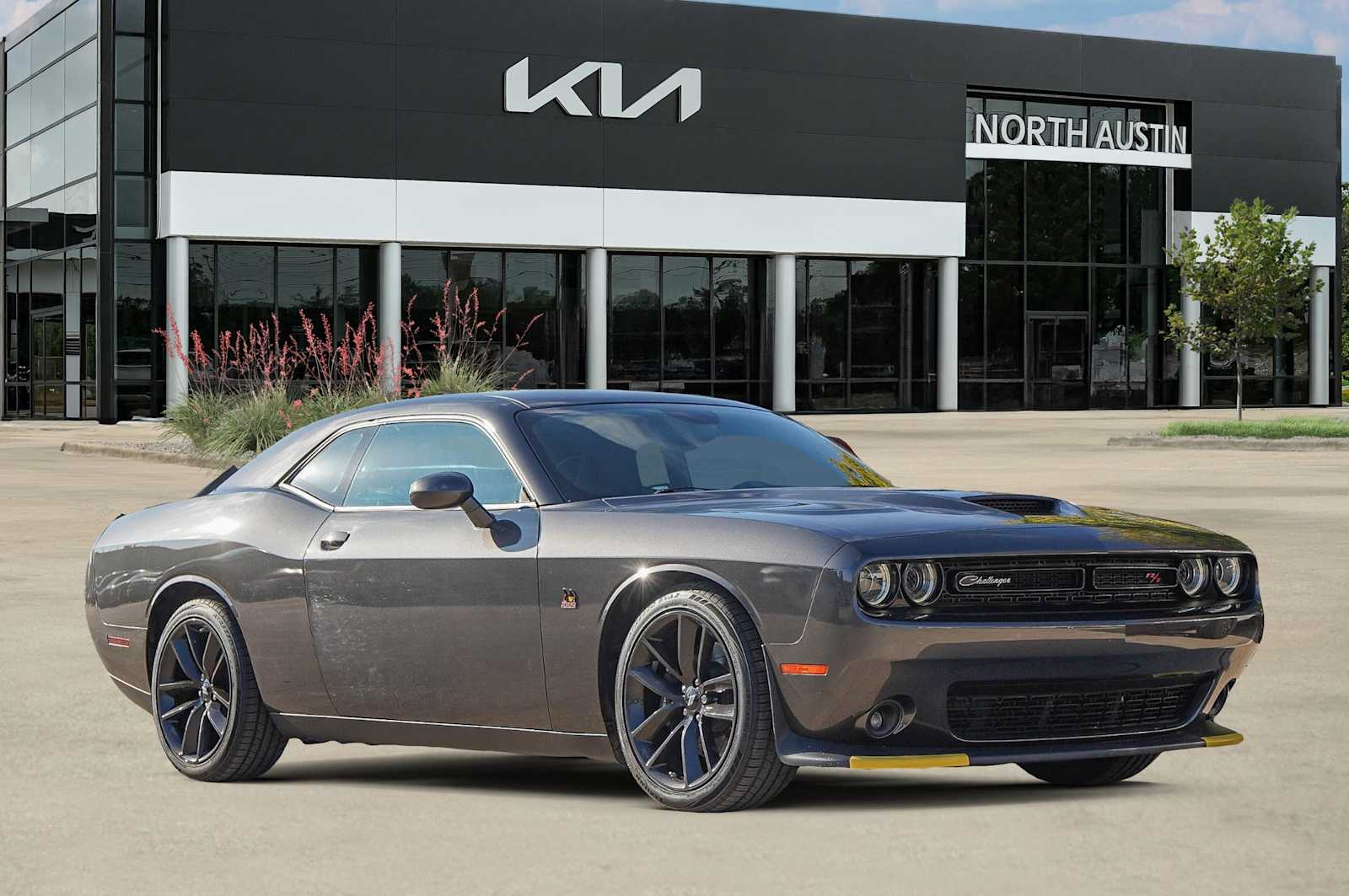 Thumbnail: 2019 Dodge Challenger - 8