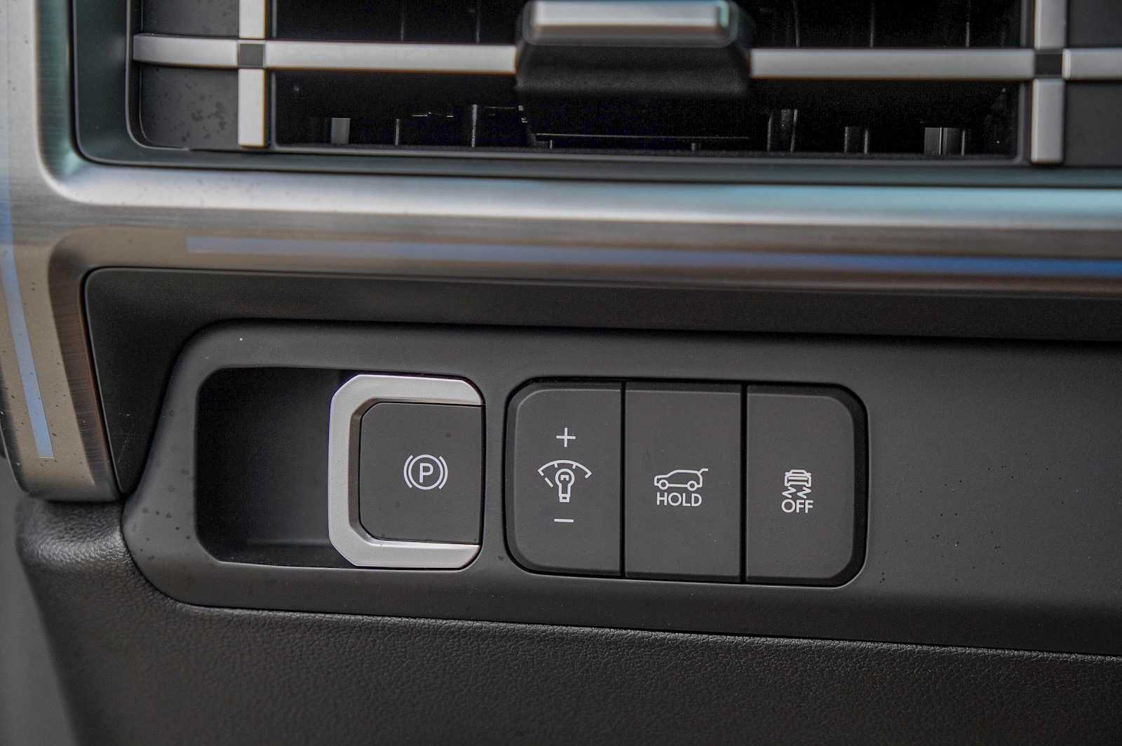 Thumbnail: 2025 Hyundai Santa Fe - 21