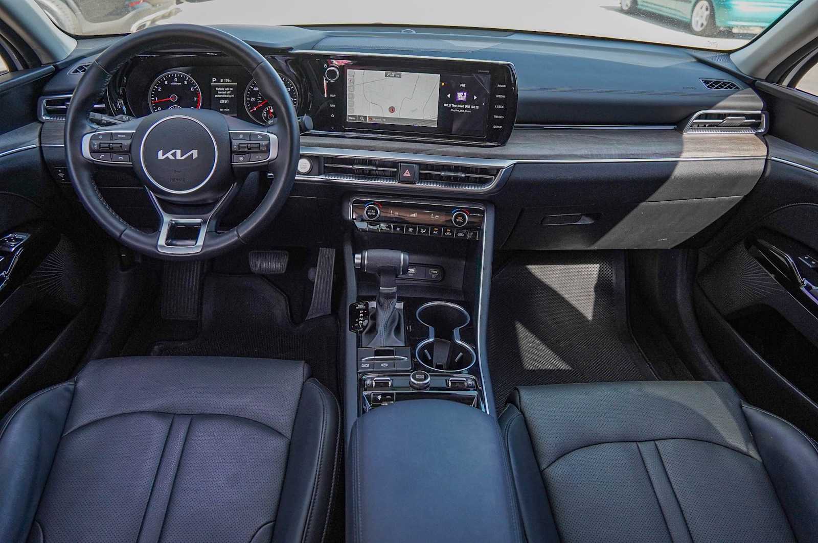 Thumbnail: 2024 Kia K5 - 26