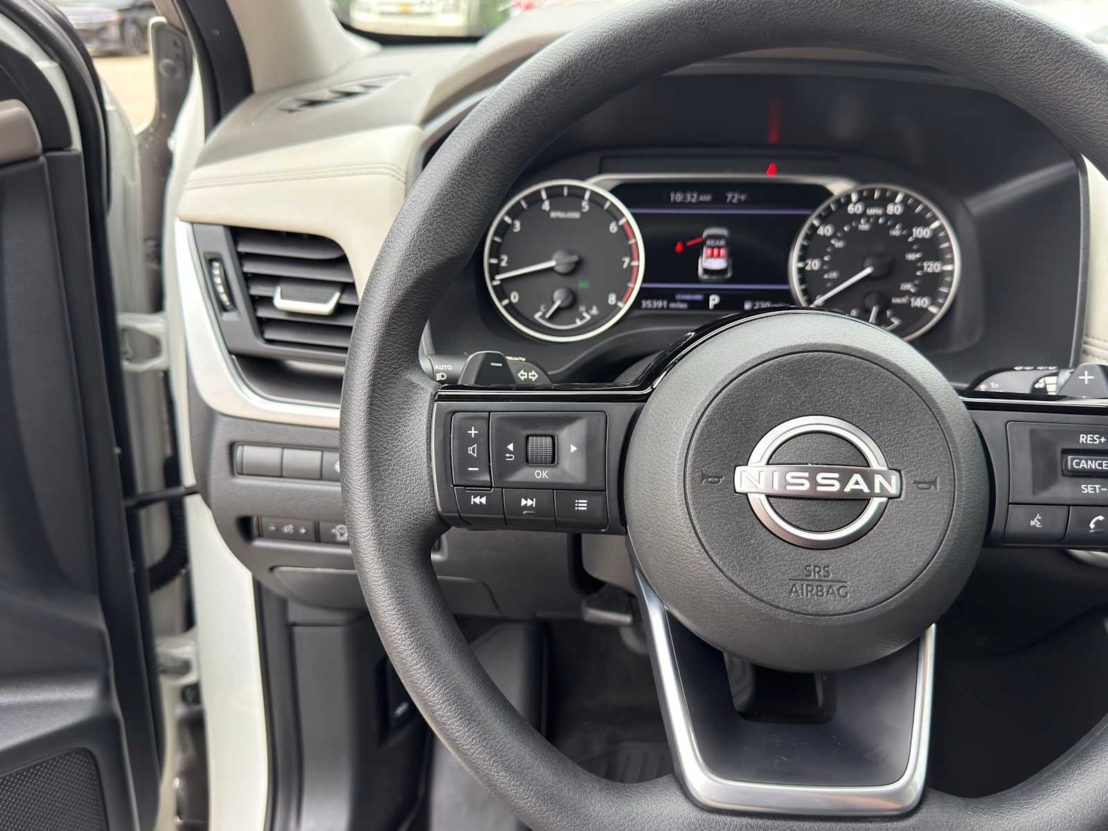 Thumbnail: 2023 Nissan Rogue - 18