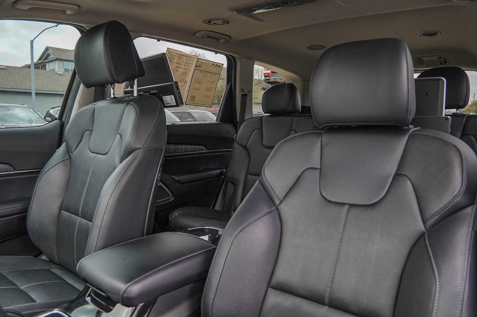 Thumbnail: 2024 Kia Telluride - 11