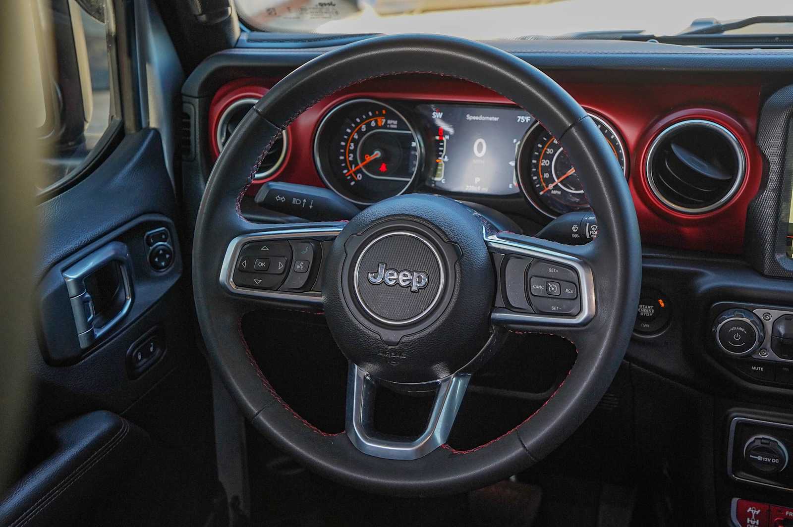 Thumbnail: 2023 Jeep Gladiator - 27