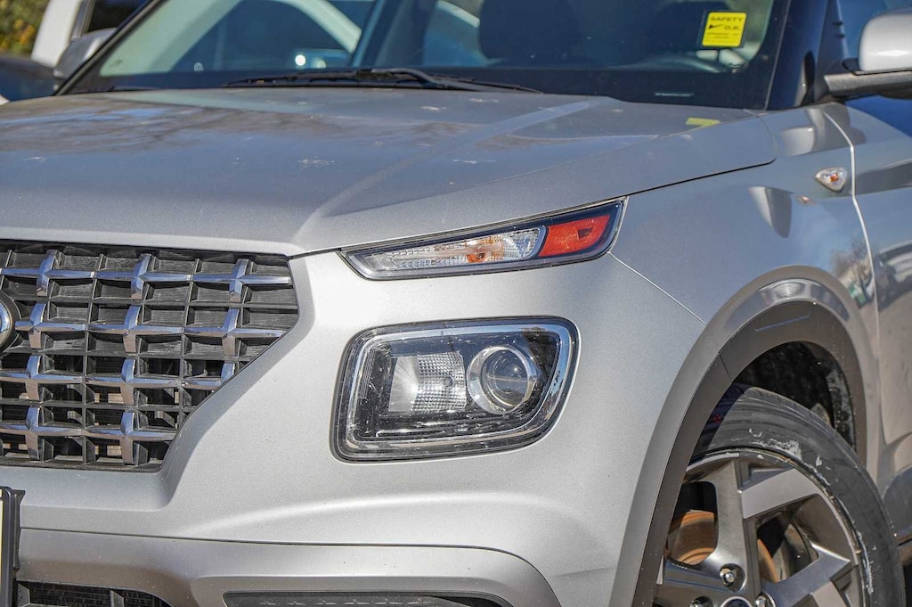 Used 2022 Hyundai Venue SEL SUV