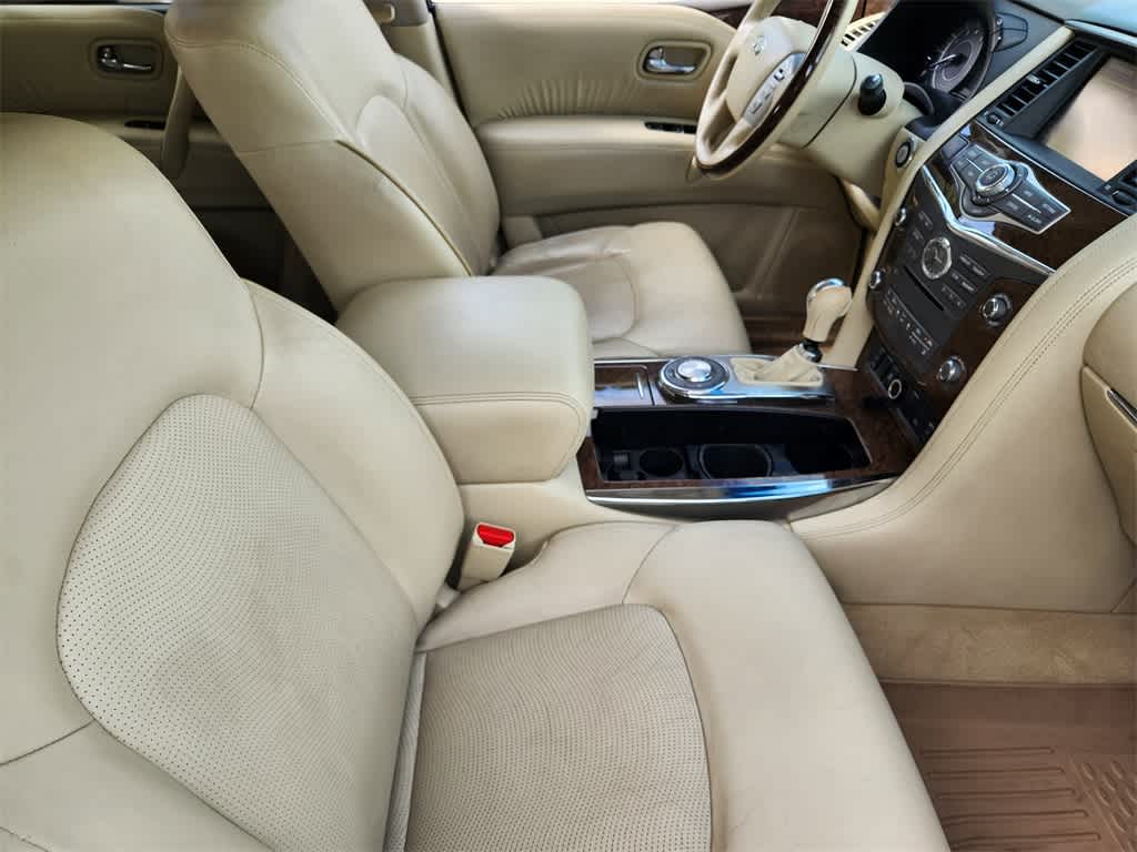 2015 INFINITI QX80  14