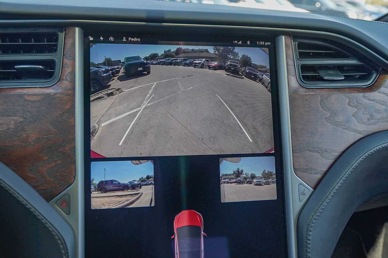Thumbnail: 2018 Tesla Model X - 15