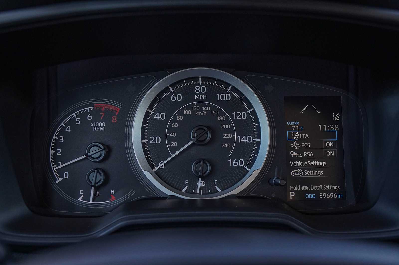 Thumbnail: 2022 Toyota Corolla - 15