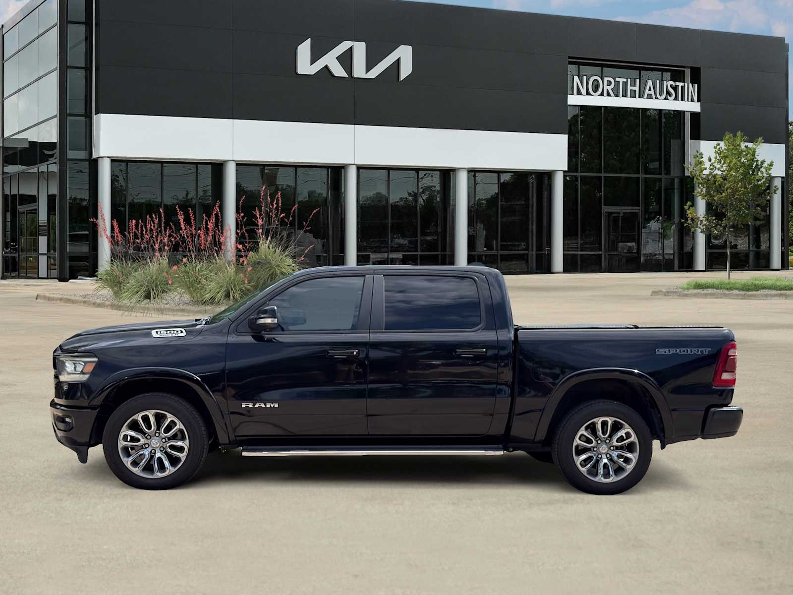 Thumbnail: 2020 RAM 1500 - 3