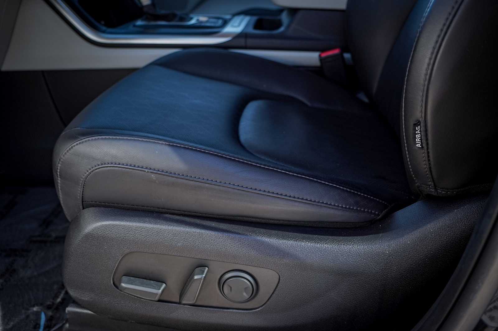 Thumbnail: 2024 Kia Carnival - 21