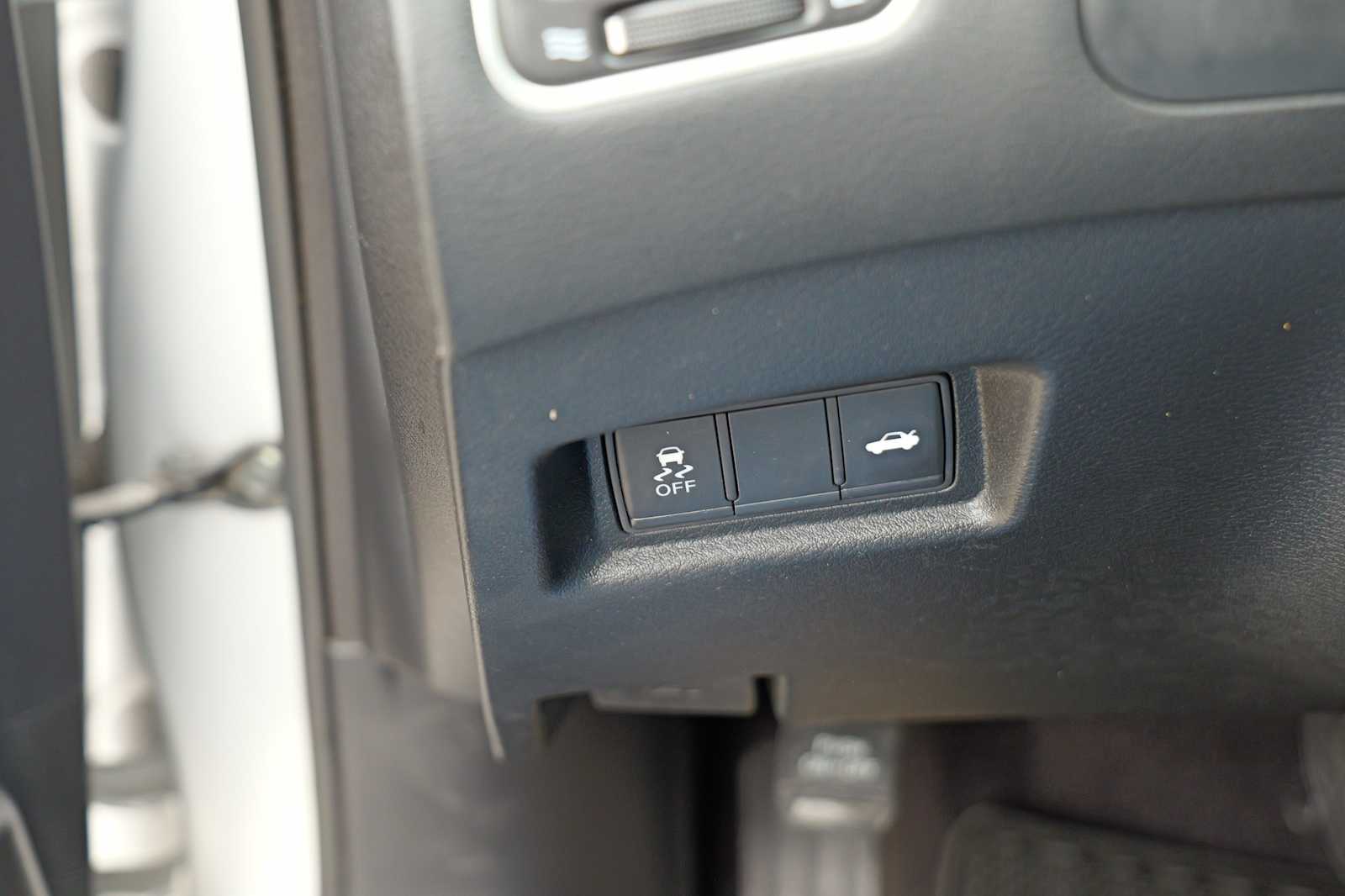 Thumbnail: 2018 INFINITI Q50 - 13