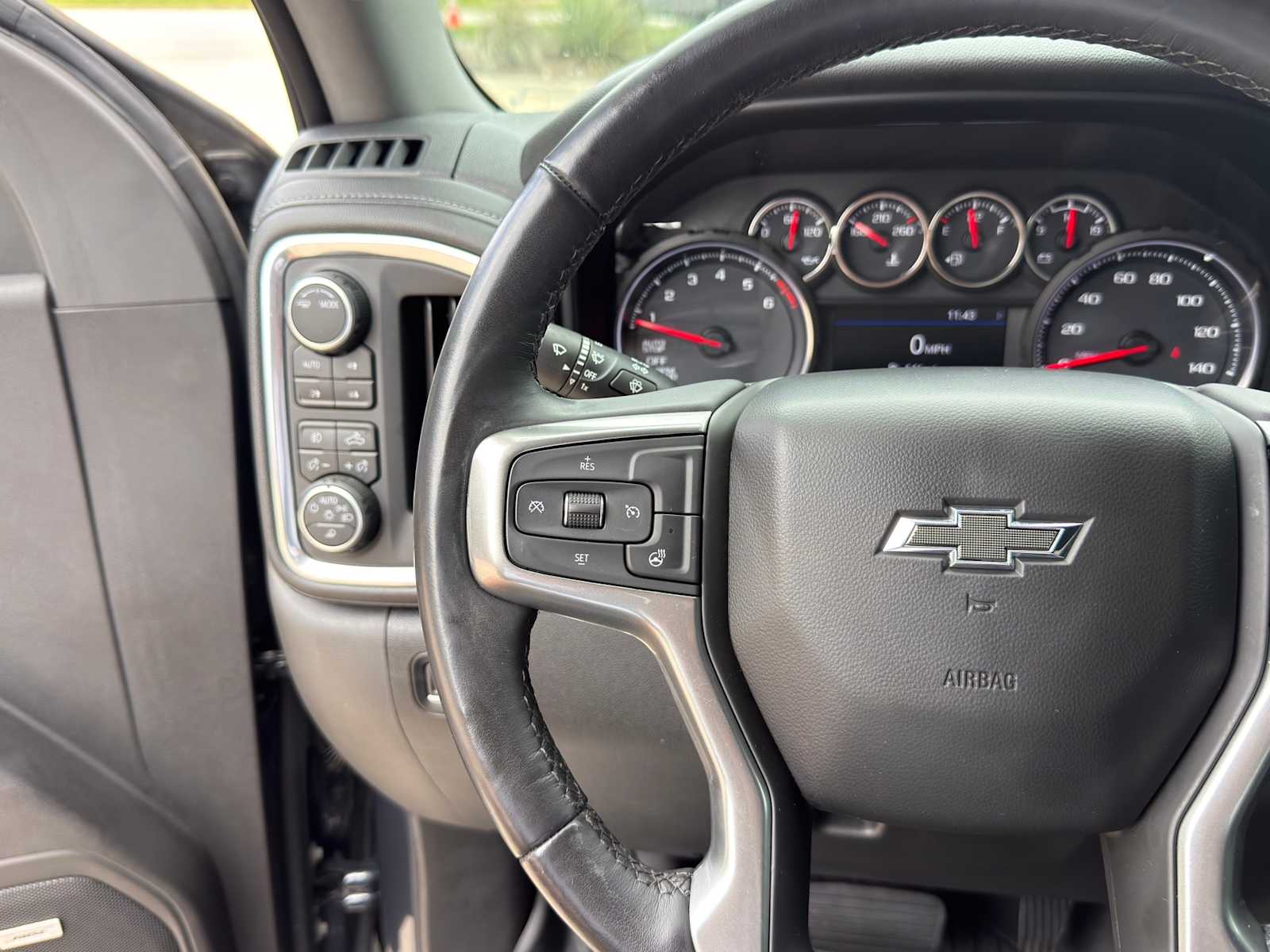 Thumbnail: 2020 Chevrolet Silverado 1500 - 14
