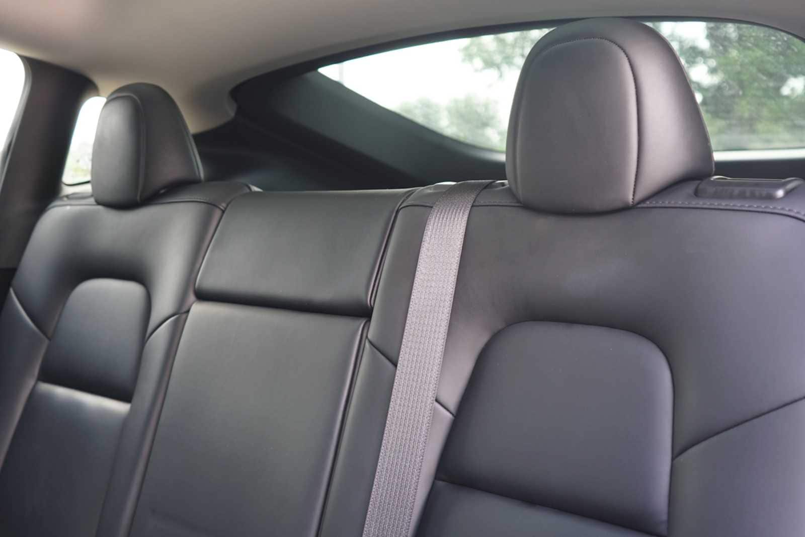 2022 Tesla Model Y Long Range - Photo 21