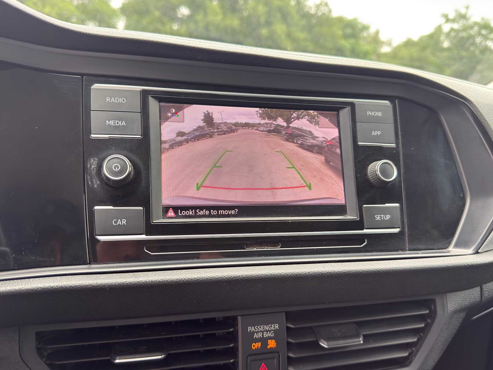Thumbnail: 2019 Volkswagen Jetta - 14