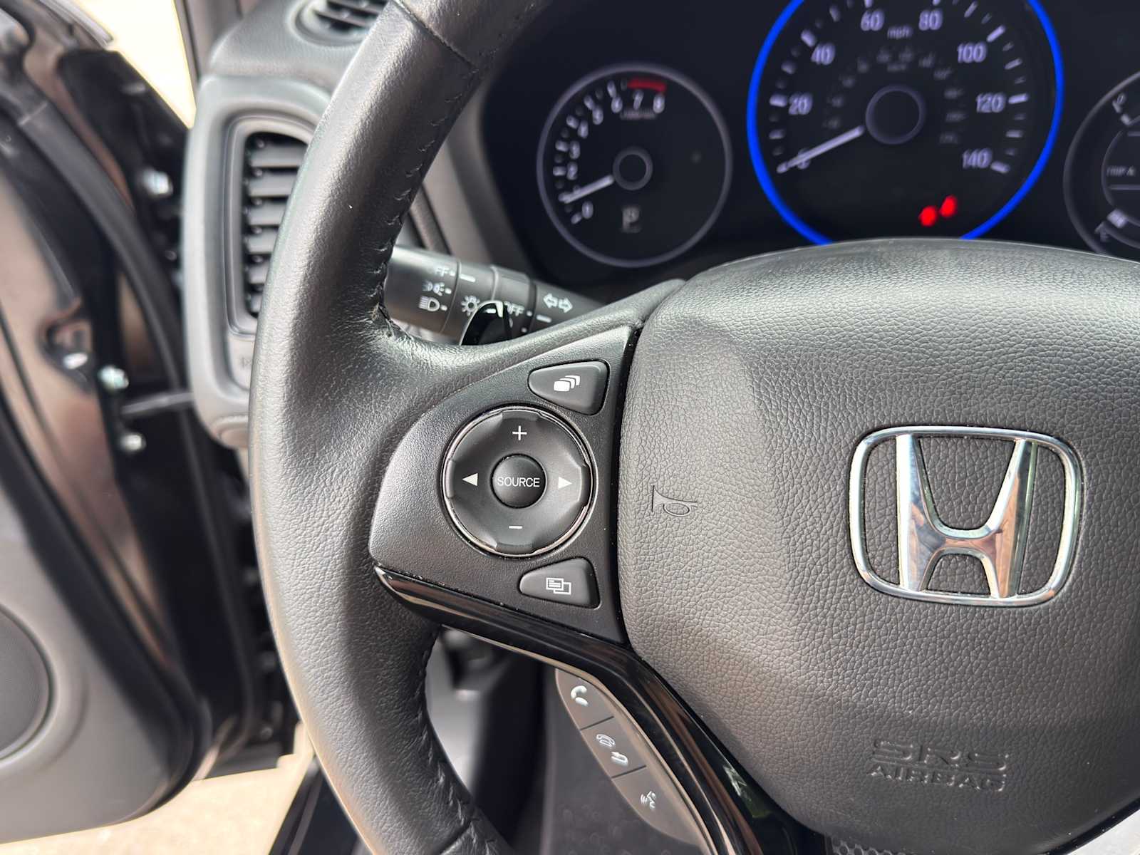 Thumbnail: 2022 Honda HR-V - 15