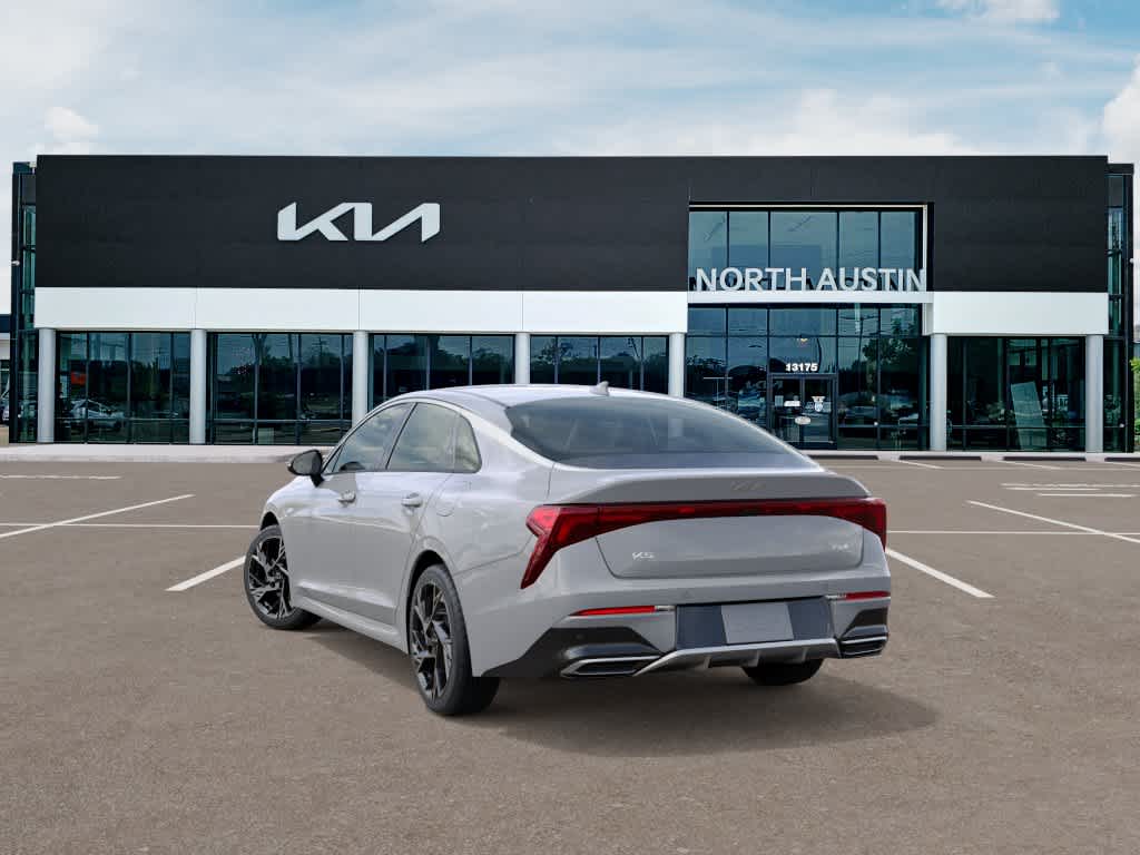 Thumbnail: 2026 Kia K5 - 4