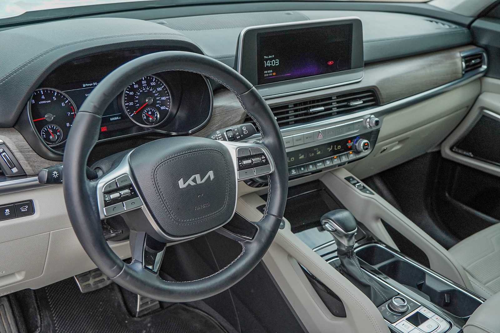 Thumbnail: 2022 Kia Telluride - 9