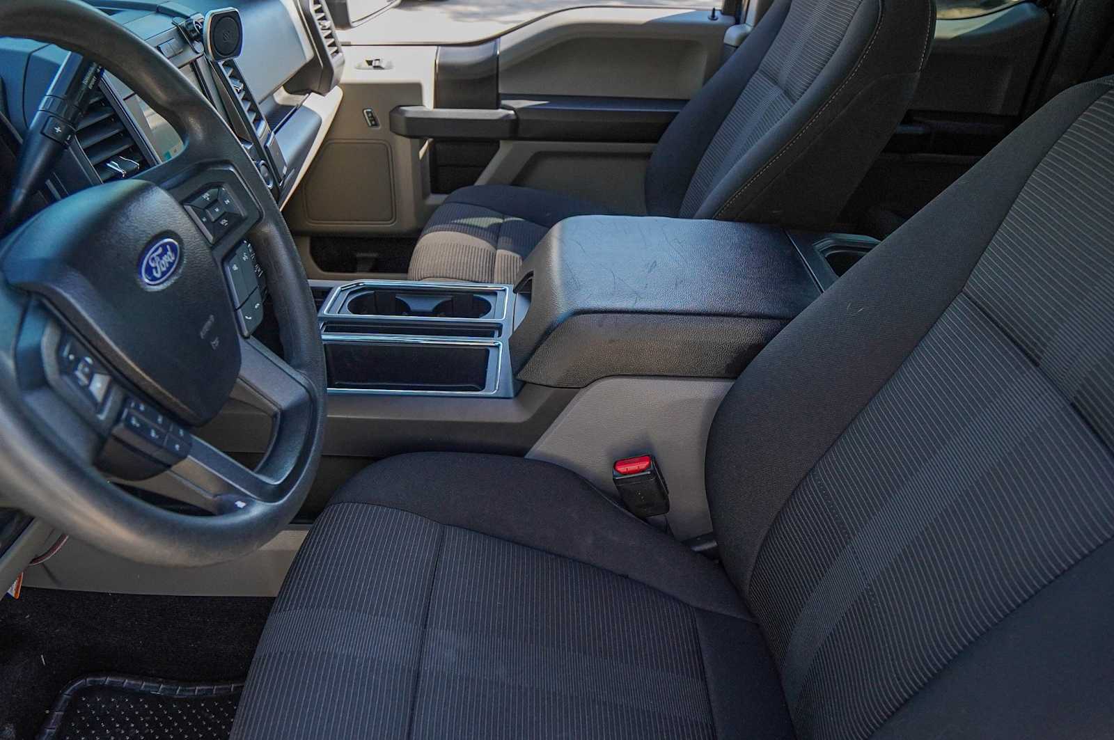 Thumbnail: 2017 Ford F-150 - 10