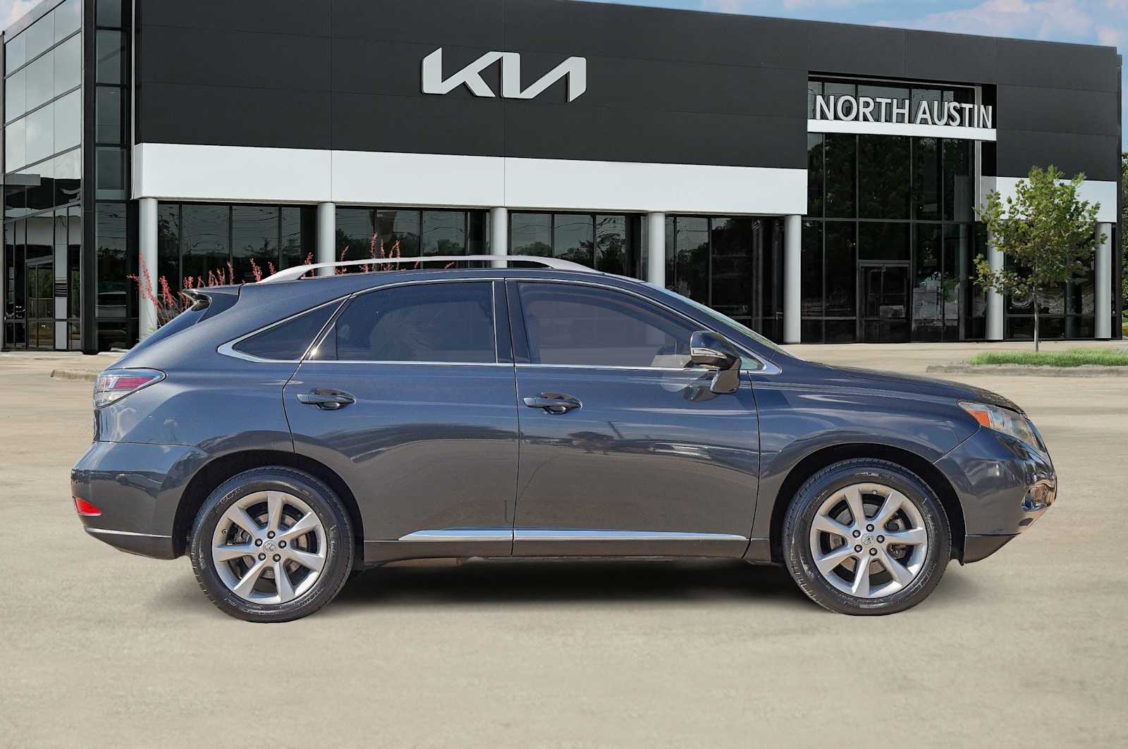 Thumbnail: 2010 Lexus RX - 7