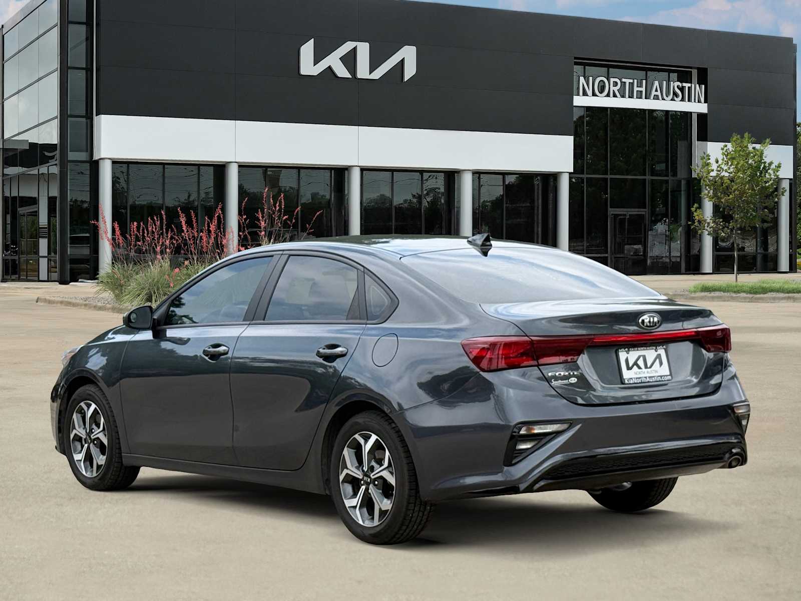 Thumbnail: 2021 Kia Forte - 7