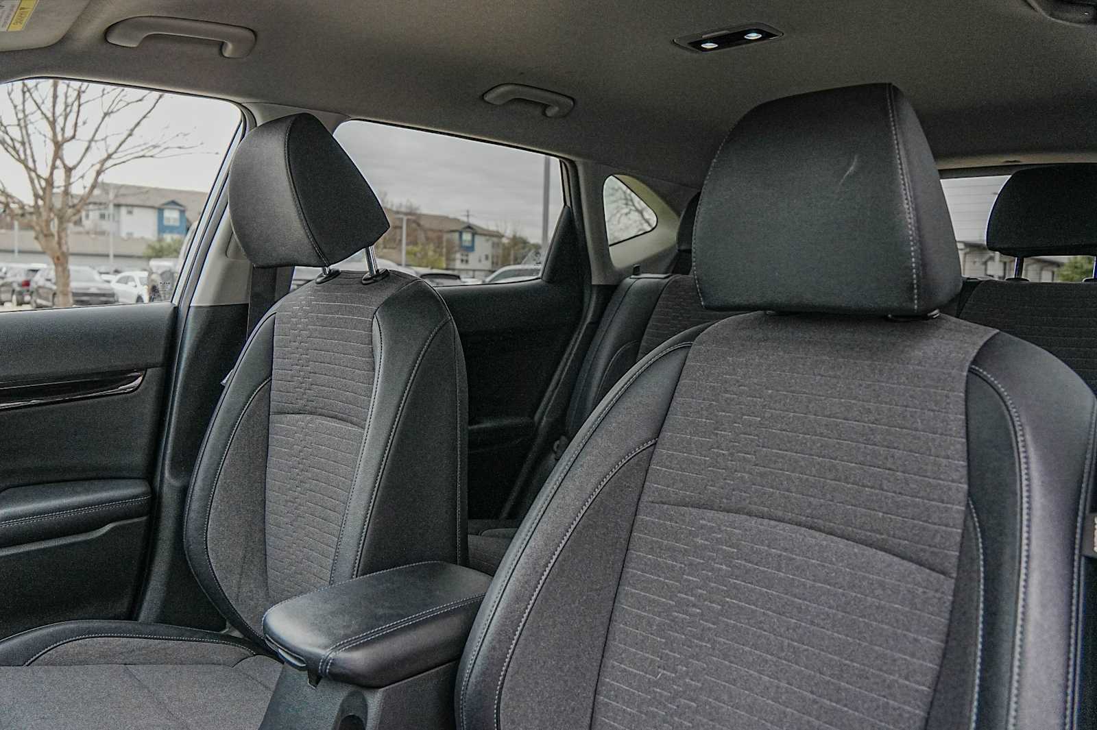 Thumbnail: 2023 Kia Seltos - 11