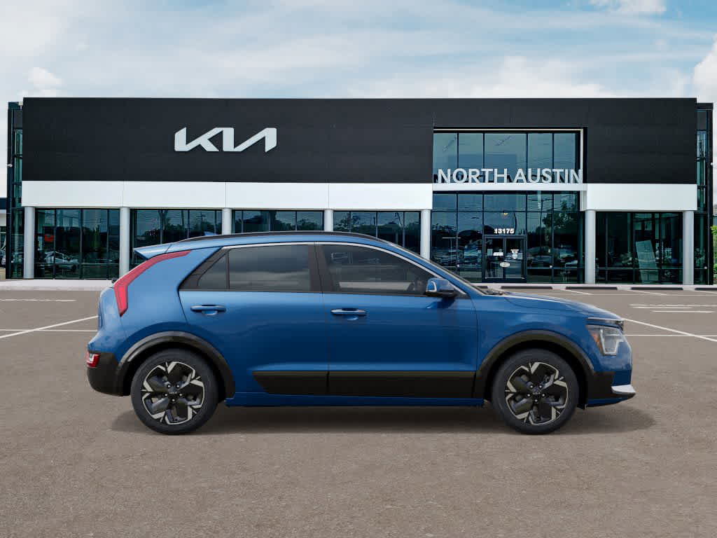 Thumbnail: 2025 Kia Niro - 7