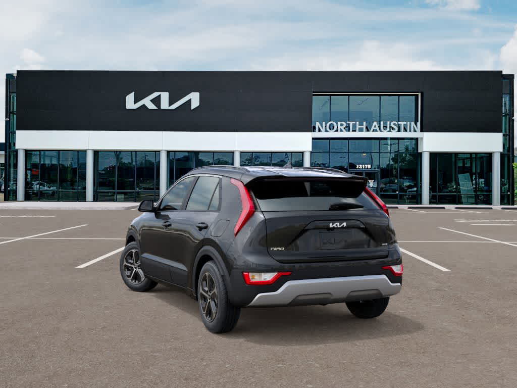 Thumbnail: 2026 Kia Niro - 4