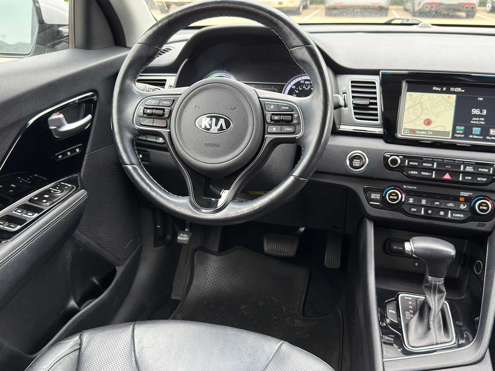 Thumbnail: 2018 Kia Niro - 22